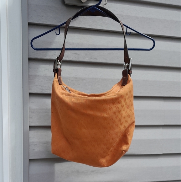 Dooney & Bourke Hobo Orange Shoulder Bag VGUC - Picture 1 of 11